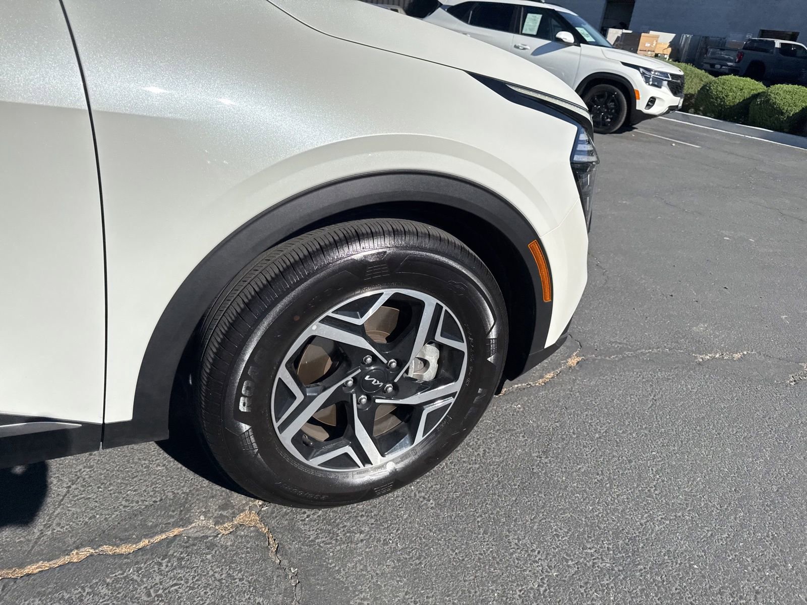 Used 2025 Kia Sportage LX image 22