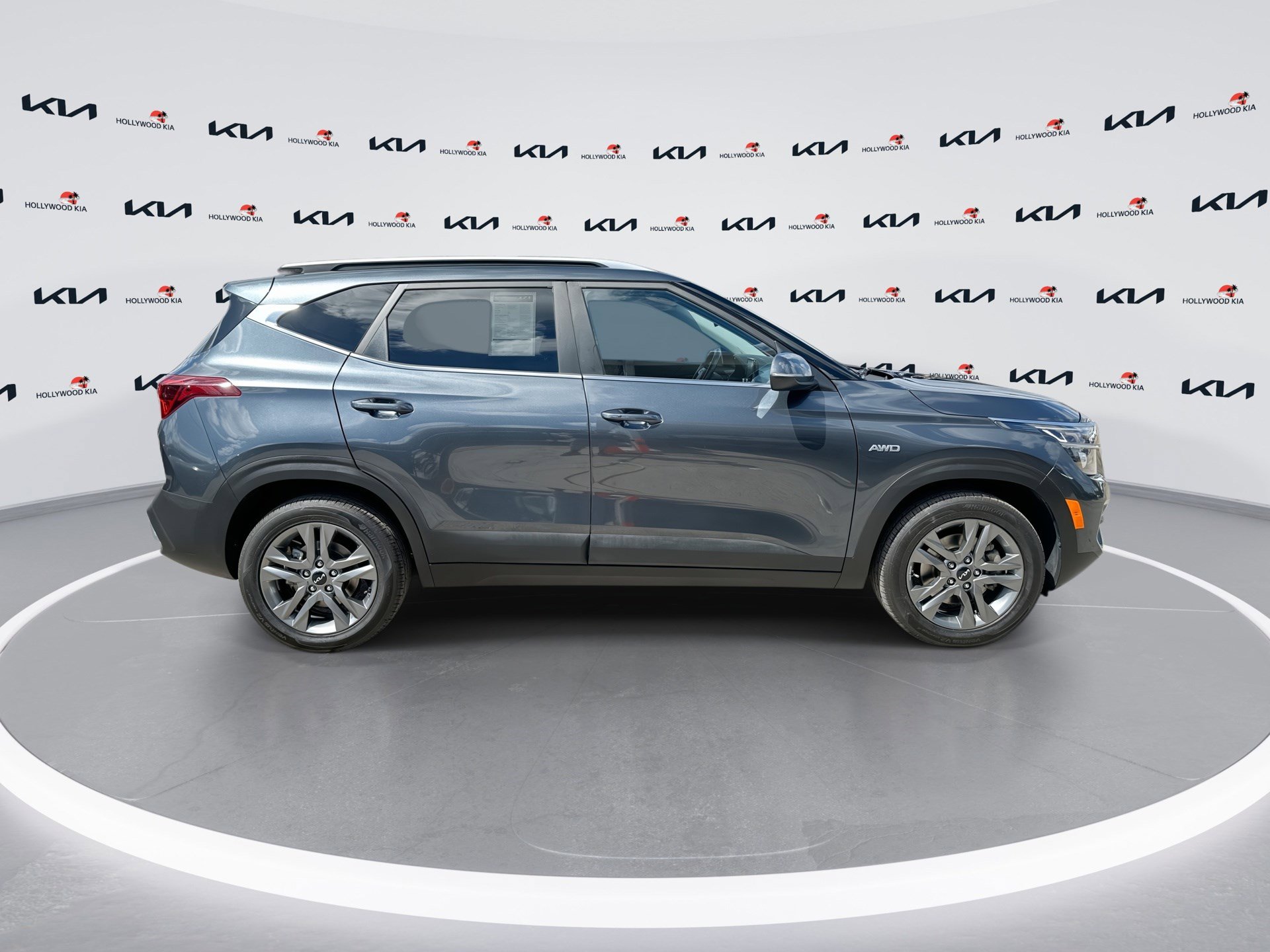 Used 2023 Kia Seltos S image 9