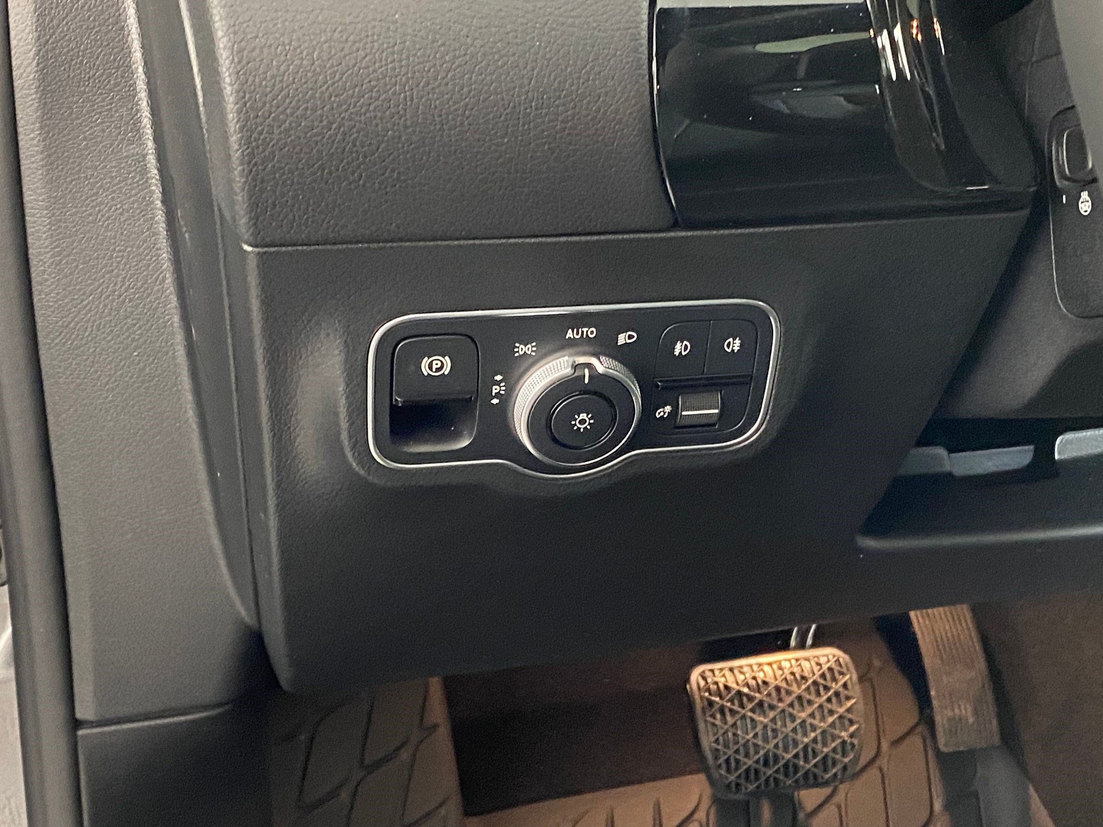Used 2026 Mercedes-Benz GLA 250 4MATIC image 19