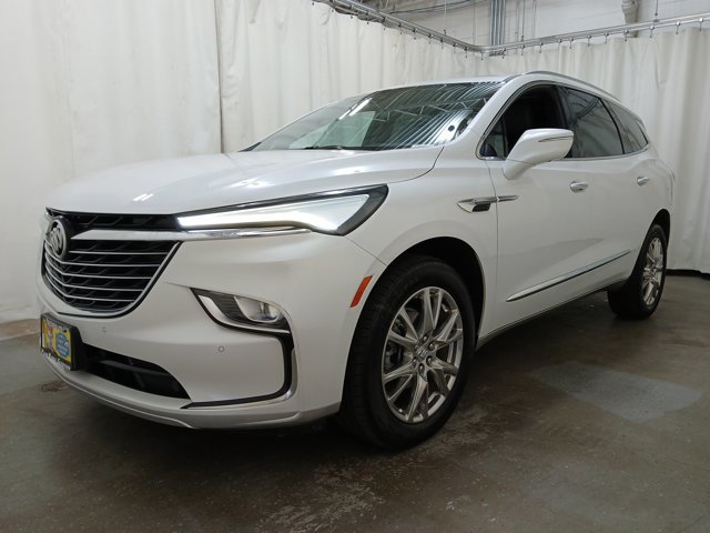 Used 2023 Buick Enclave Premium w/ Experience Buick Package image 5