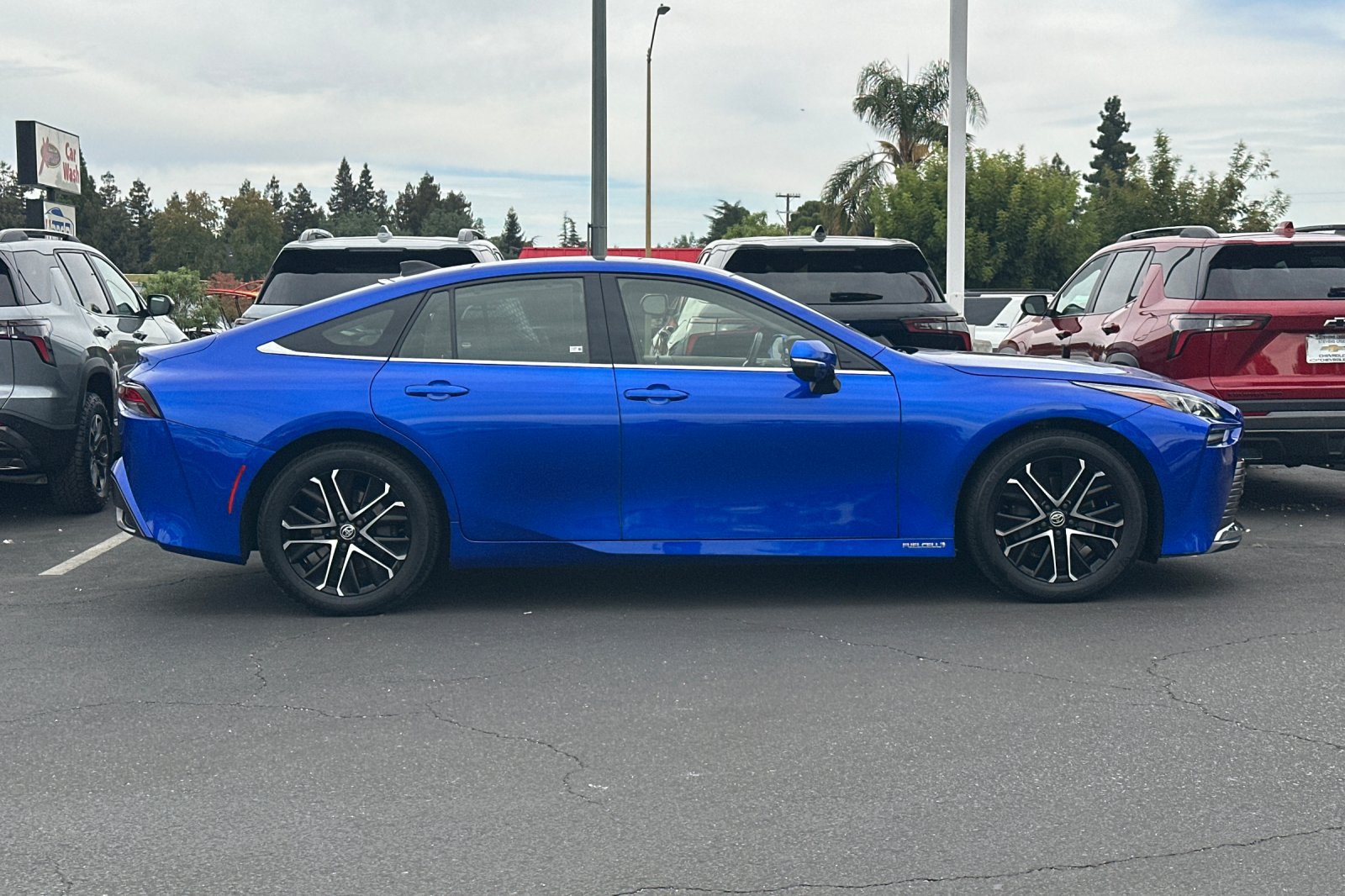 Used 2021 Toyota Mirai RWD image 4