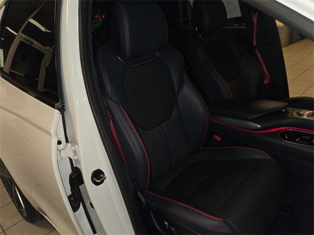 Used 2023 Genesis GV70 2.5T w/ Sport Prestige Package image 25