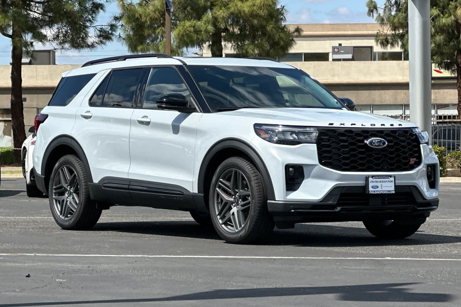 New 2026 Ford Explorer ST w/ Sun And Sound Package AWD/4WD image 10