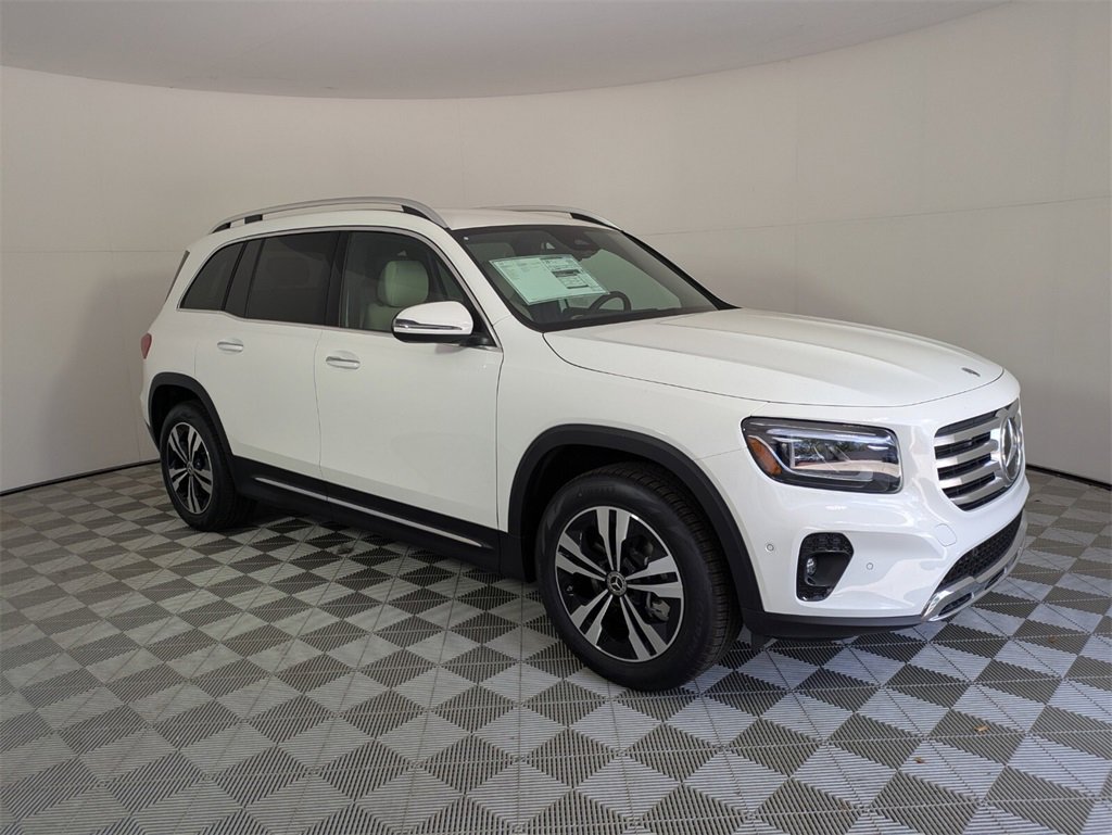 New 2025 Mercedes-Benz GLB 250