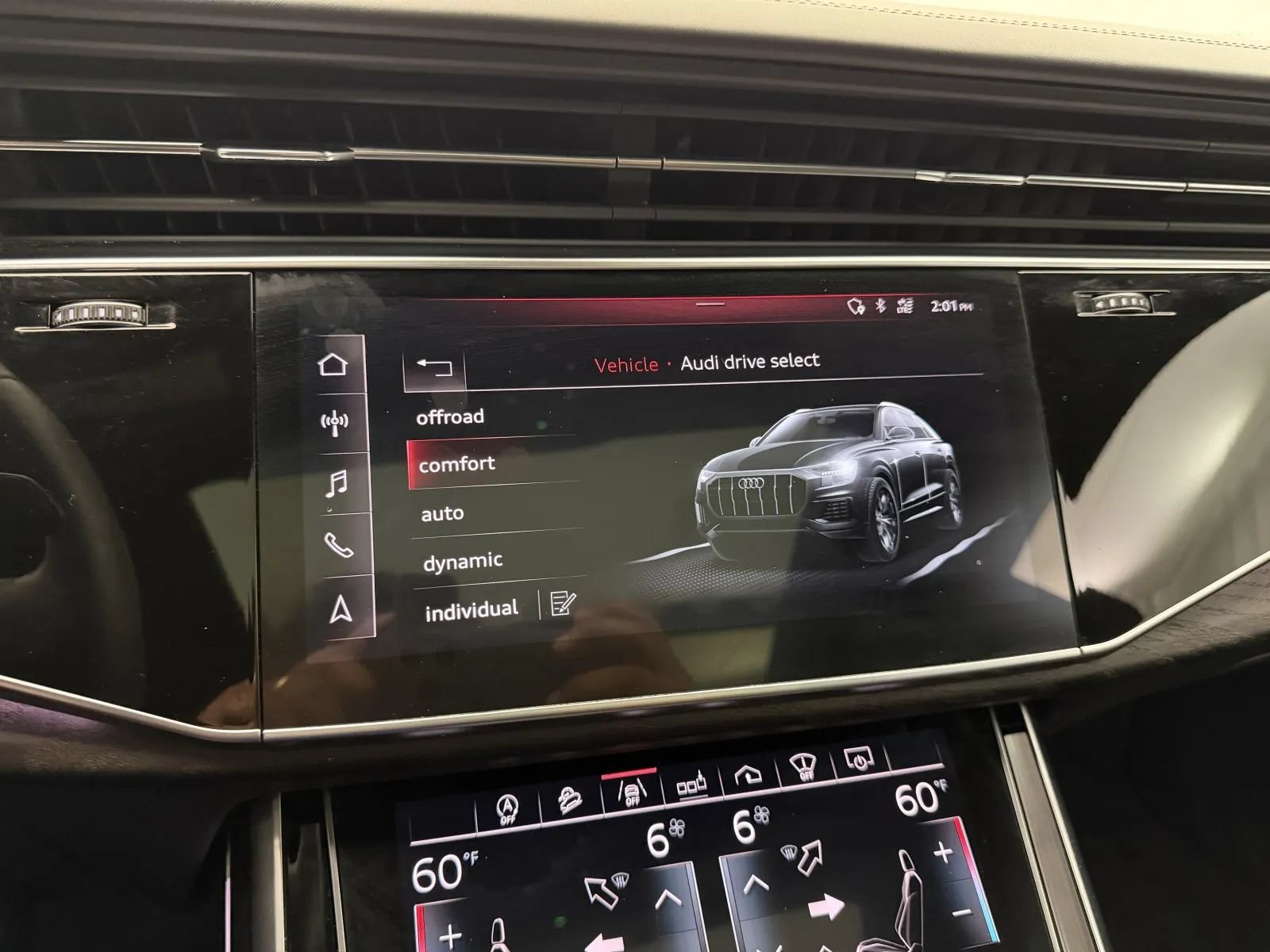 Used 2019 Audi Q8 Prestige AWD/4WD image 33