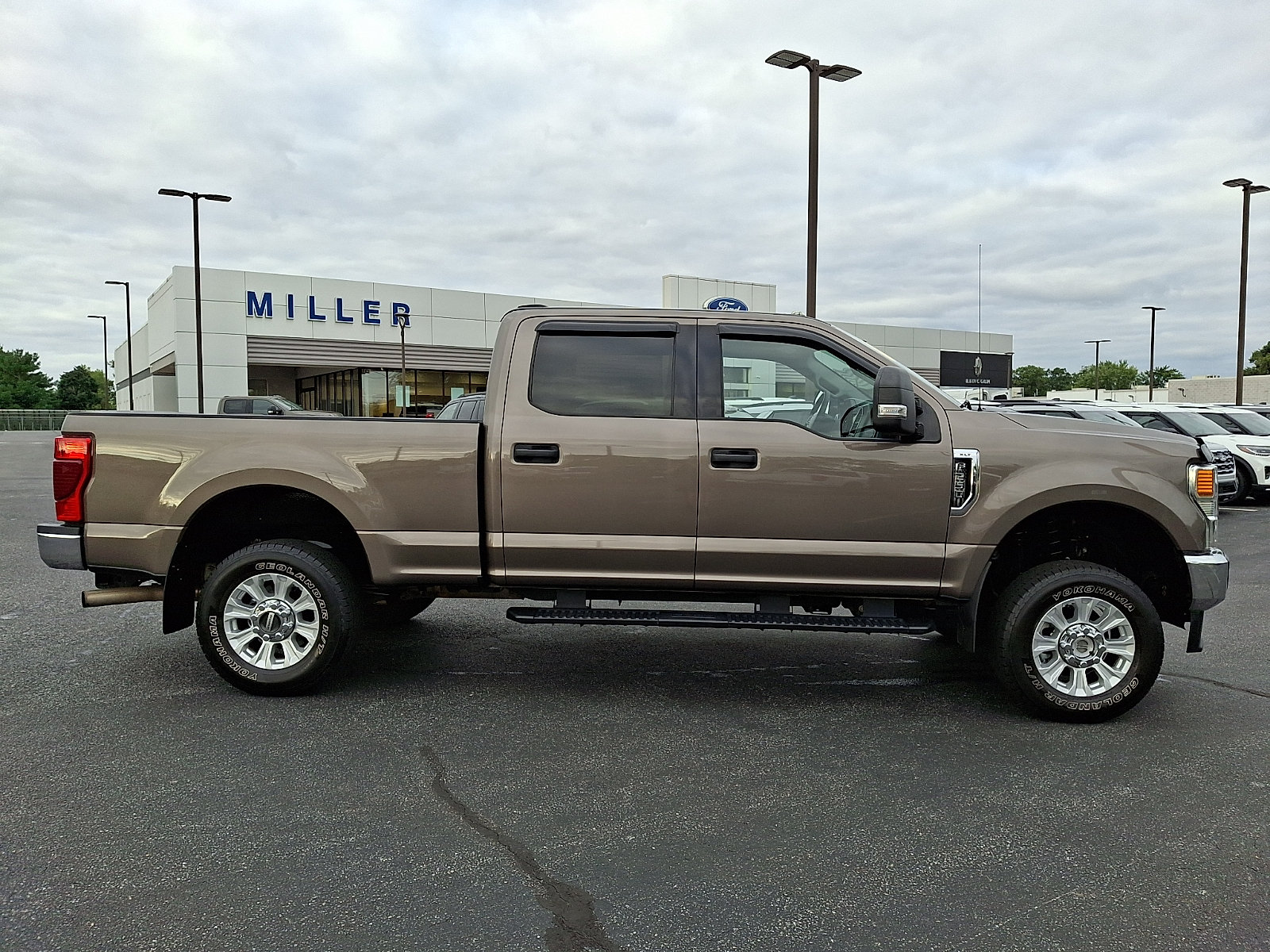 Certified 2020 Ford F250 XLT w/ XLT Value Package AWD/4WD image 7