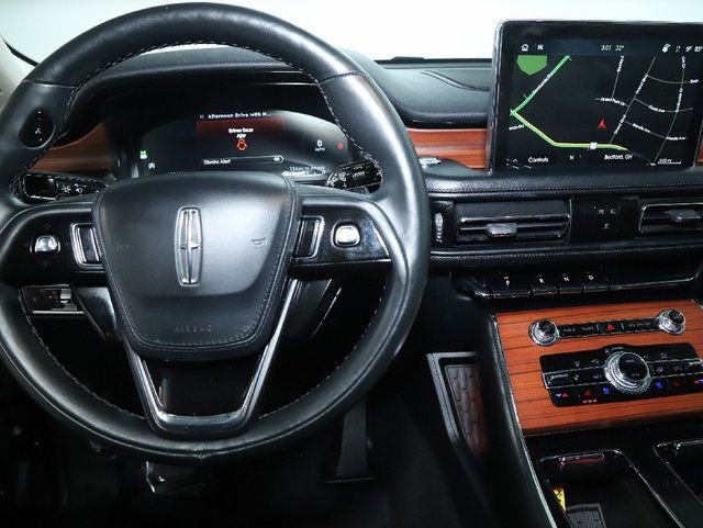 Certified 2023 Lincoln Aviator Reserve w/ Equipment Group 201A image 29