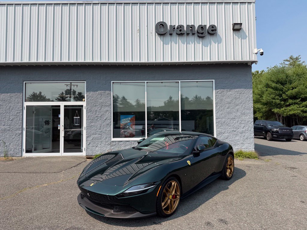 Used 2024 Ferrari Roma RWD image 3