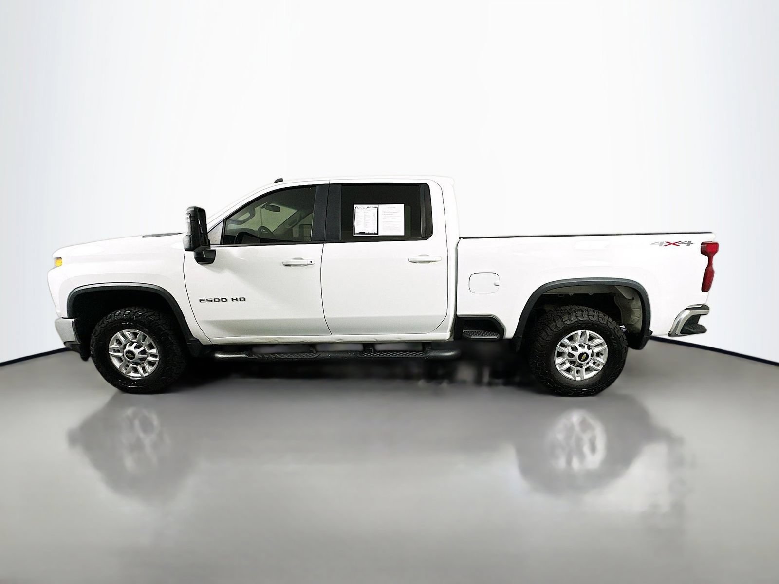 Used 2020 Chevrolet Silverado 2500 LT AWD/4WD image 4