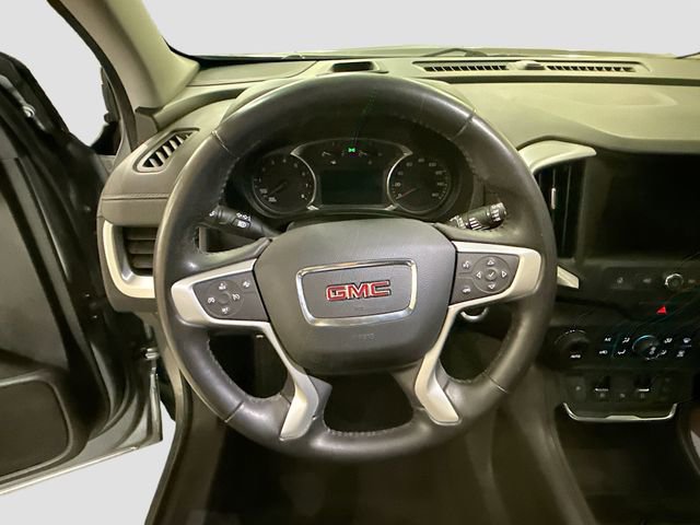 Used 2020 GMC Terrain SLE w/ Driver Convenience Package image 12