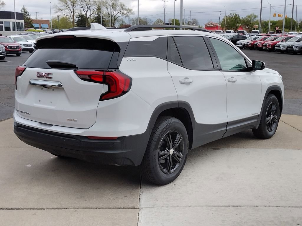 Used 2020 GMC Terrain SLE w/ Driver Convenience Package AWD/4WD image 5