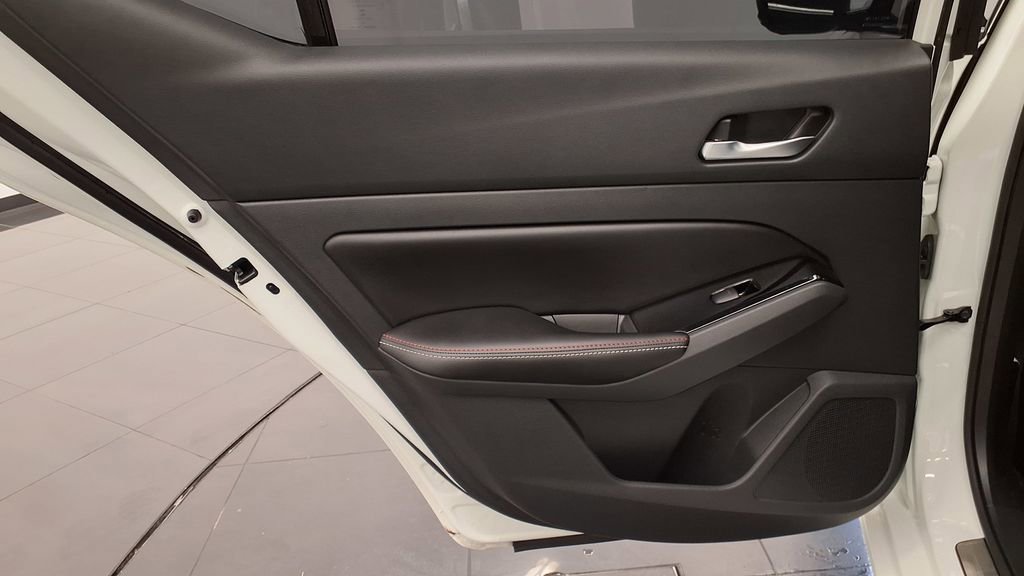 Used 2023 Nissan Altima 2.0 SR image 14