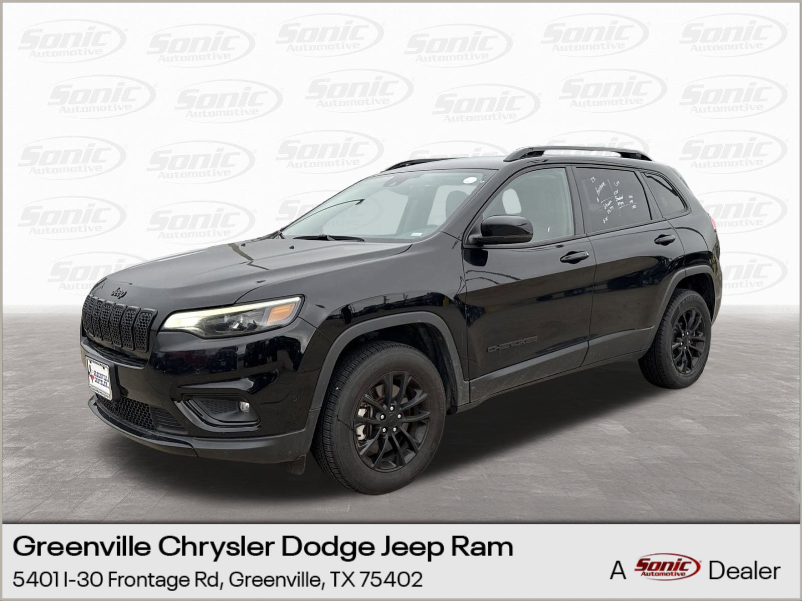Used 2023 Jeep Cherokee Altitude Lux