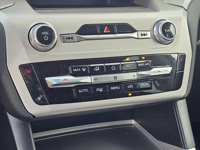 Certified 2023 Ford Explorer XLT w/ Equipment Group 202A image 20