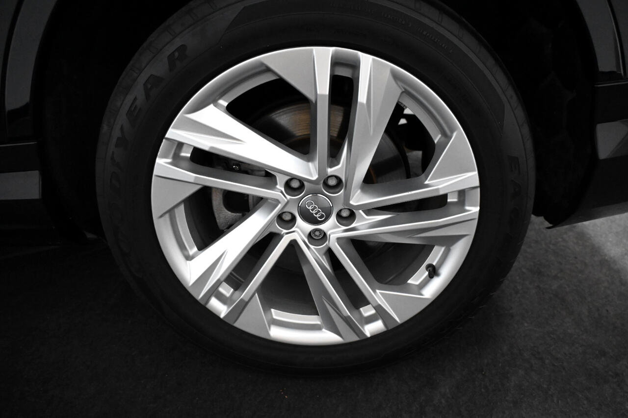 Used 2020 Audi Q7 3.0T Premium Plus image 47