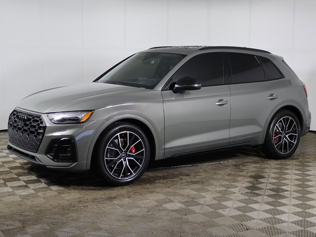 Used 2023 Audi SQ5 Prestige w/ Prestige Package image 11