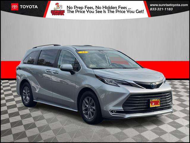 Certified 2023 Toyota Sienna XLE