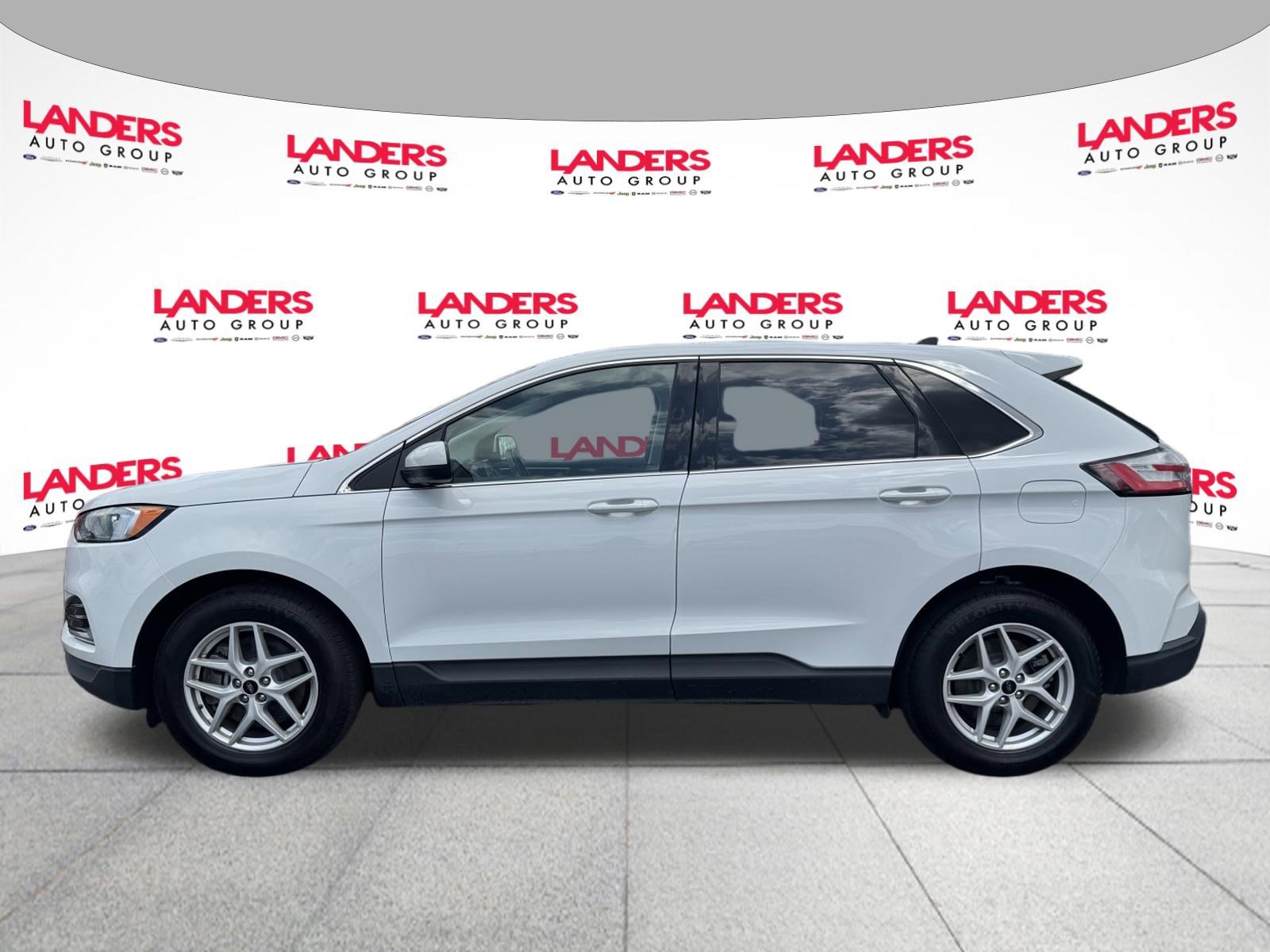 Used 2023 Ford Edge SEL image 6