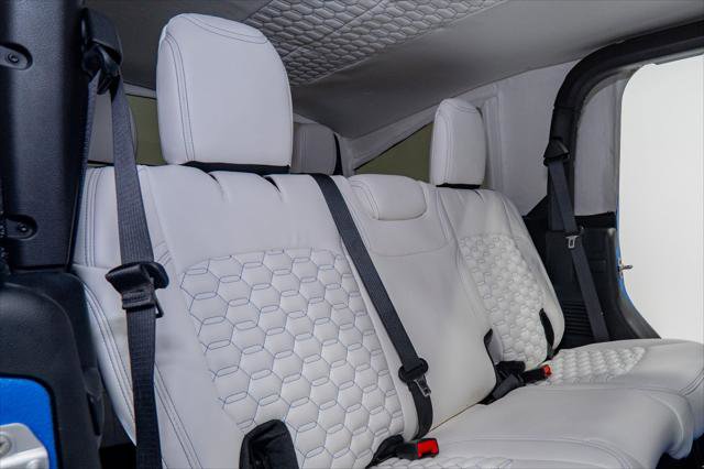 Used 2025 Jeep Gladiator Sport image 22