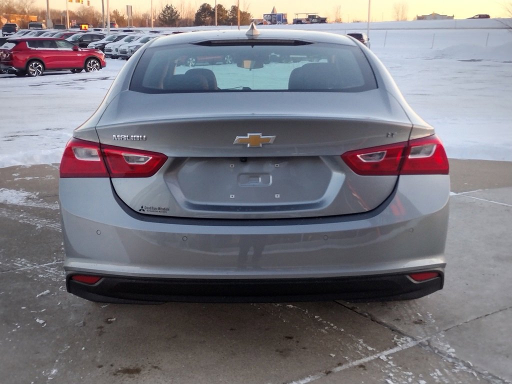 Used 2024 Chevrolet Malibu LT image 15