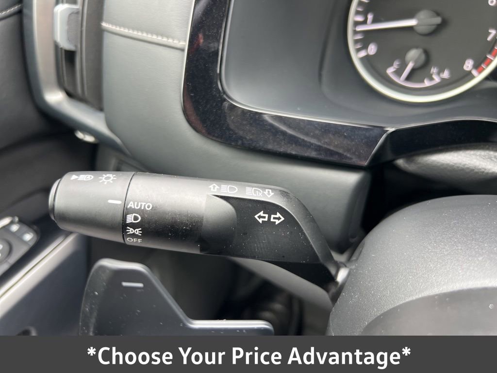 Used 2023 Nissan Pathfinder SL image 61