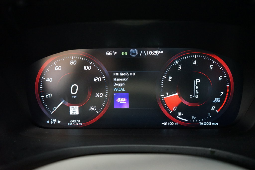 Used 2022 Volvo V60 T5 Cross Country AWD/4WD image 34