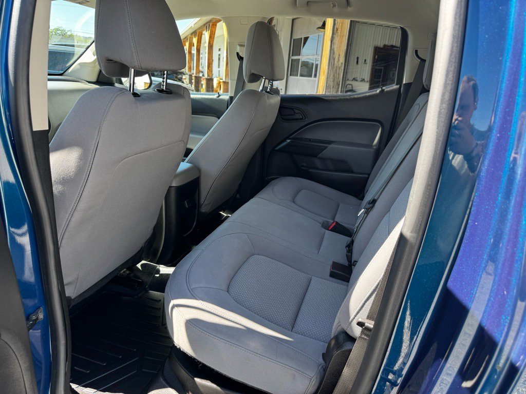 Used 2019 Chevrolet Colorado W/T image 16