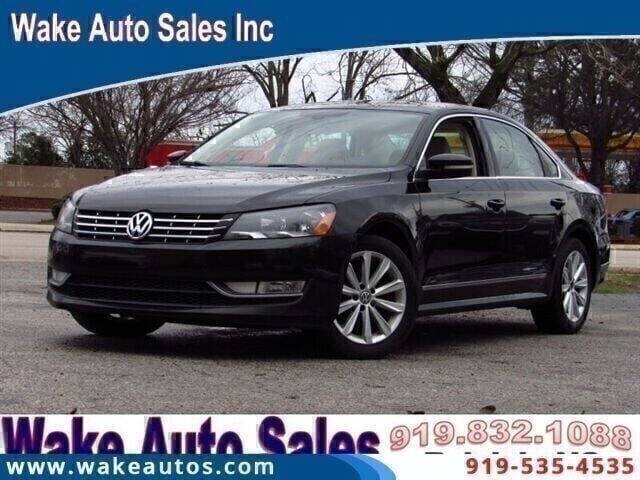 Used 2013 Volkswagen Passat 2.5 SEL Premium FWD image 1