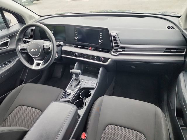 Used 2024 Kia Sportage LX FWD image 13