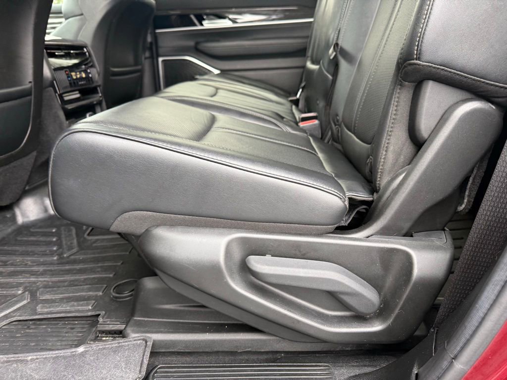 Used 2022 Jeep Wagoneer Series II w/ Premium Group I image 34