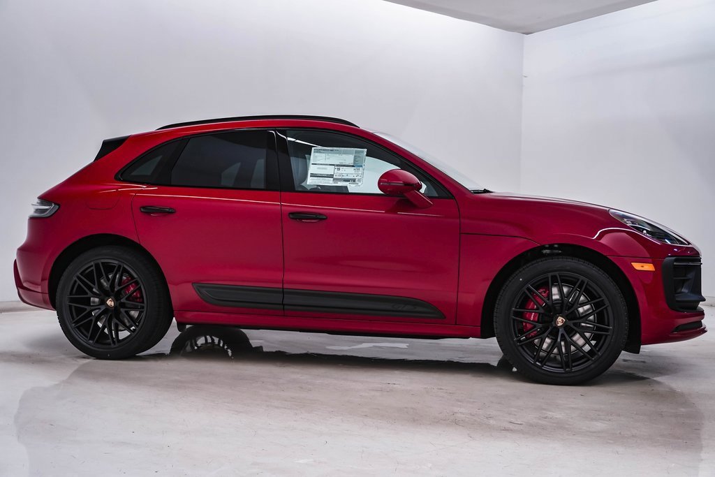 New 2026 Porsche Macan GTS image 9
