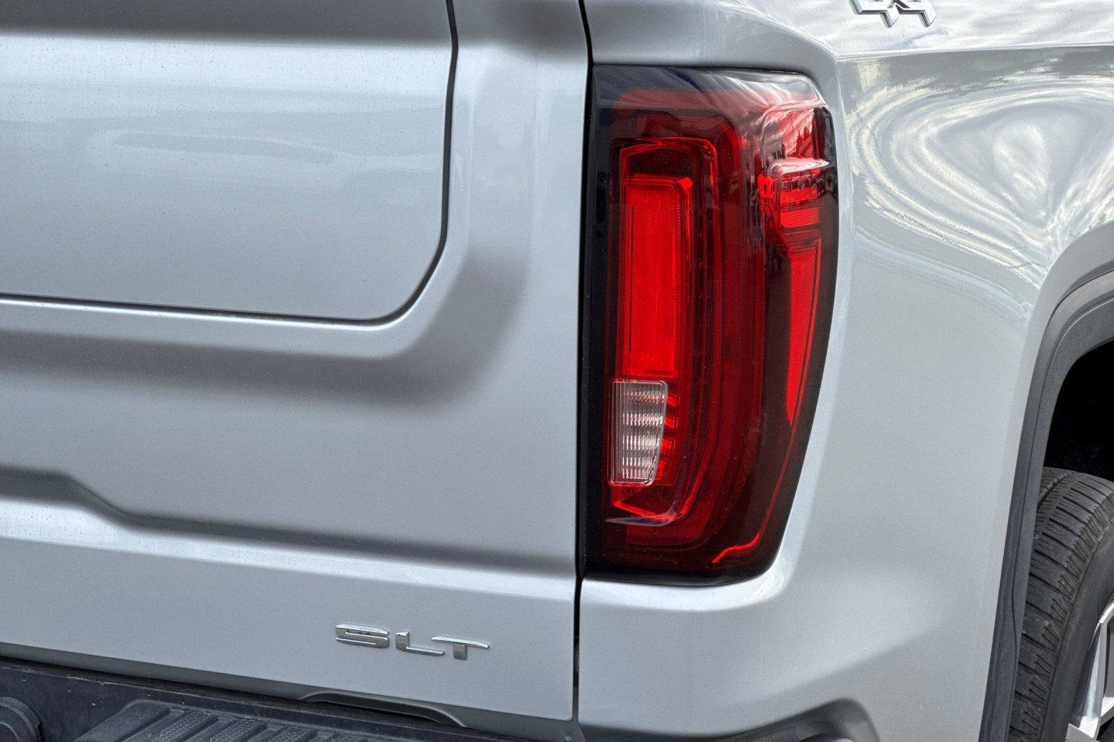 Used 2022 GMC Sierra 1500 SLT w/ SLT Convenience Package image 29