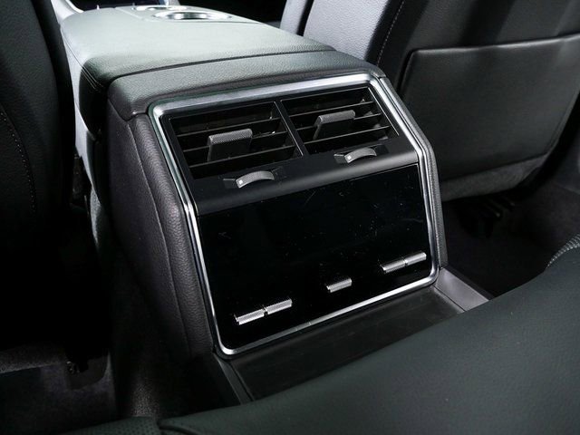 Certified 2023 Porsche Panamera Platinum Edition image 22