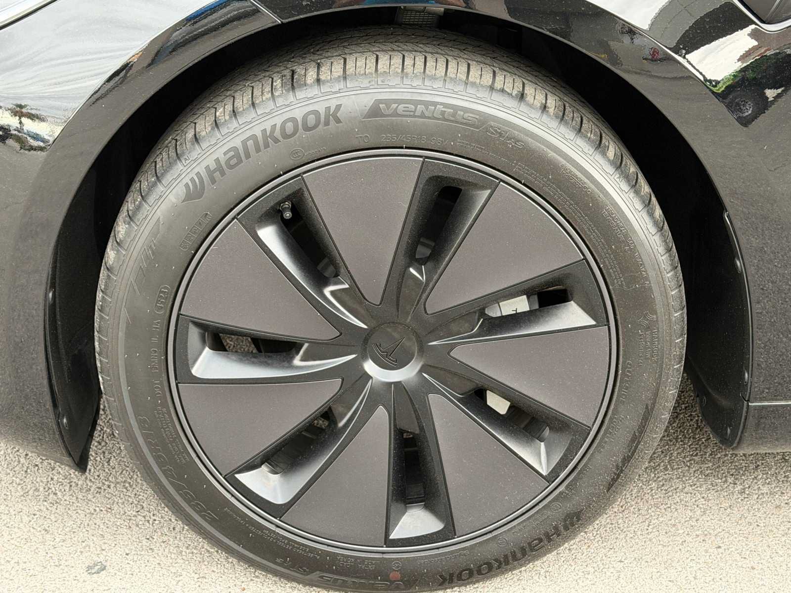 Used 2024 Tesla Model 3 Standard Range RWD image 32