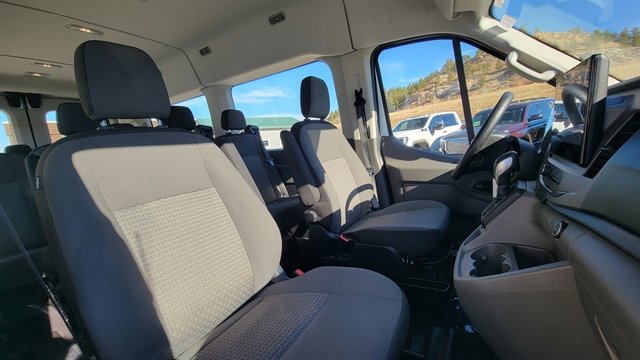 Used 2022 Ford Transit 350 XLT image 40