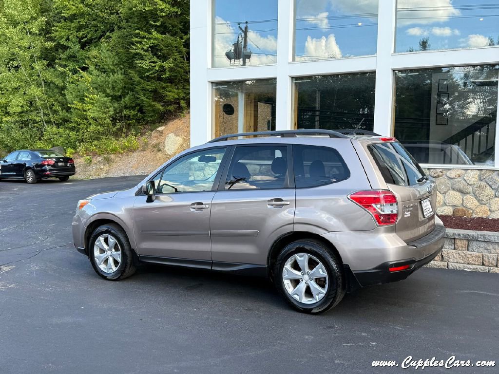 Used 2014 Subaru Forester 2.5i Premium w/ All-Weather Package image 2
