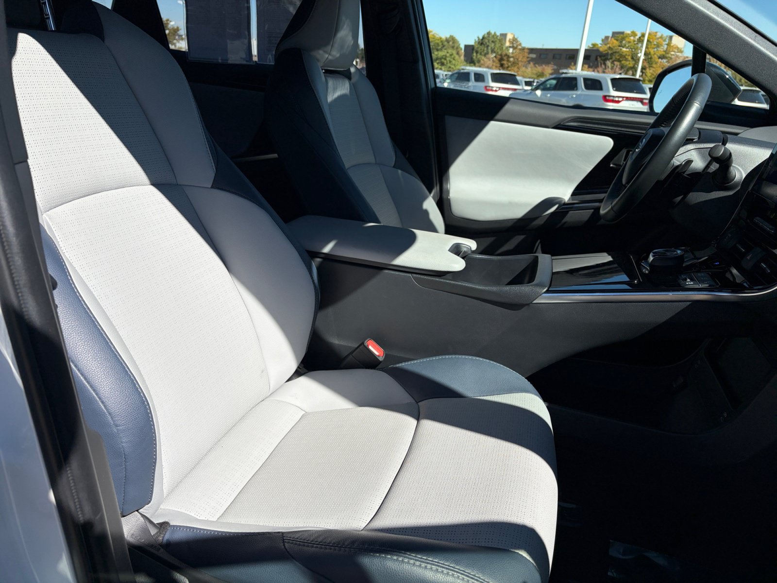 Certified 2023 Subaru Solterra AWD image 30