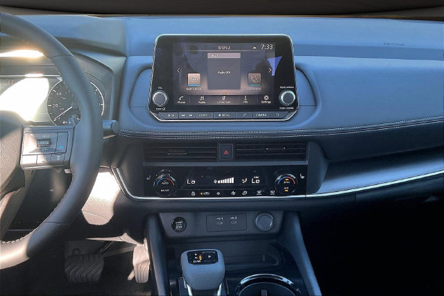 New 2027 Nissan Rogue Dark Armor FWD image 6