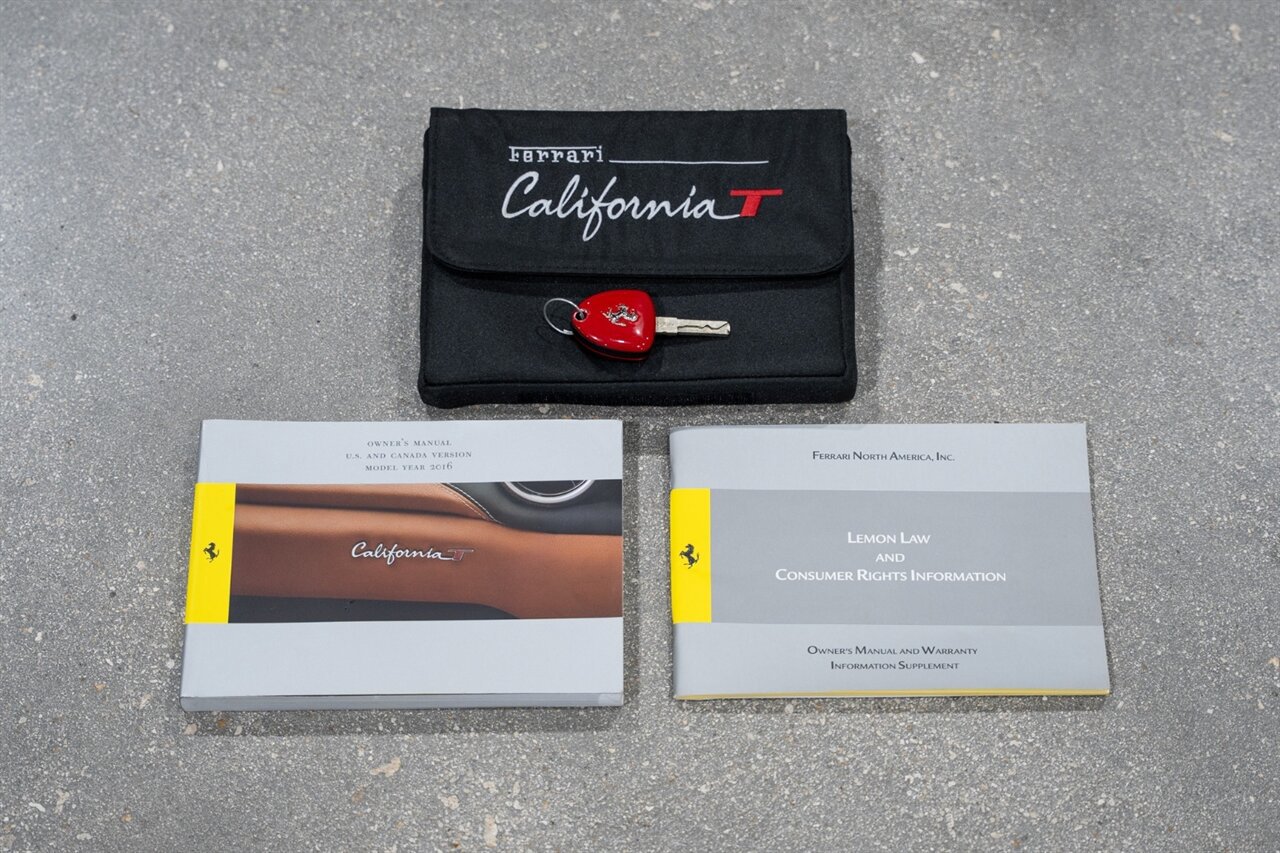 Used 2016 Ferrari California T RWD image 30