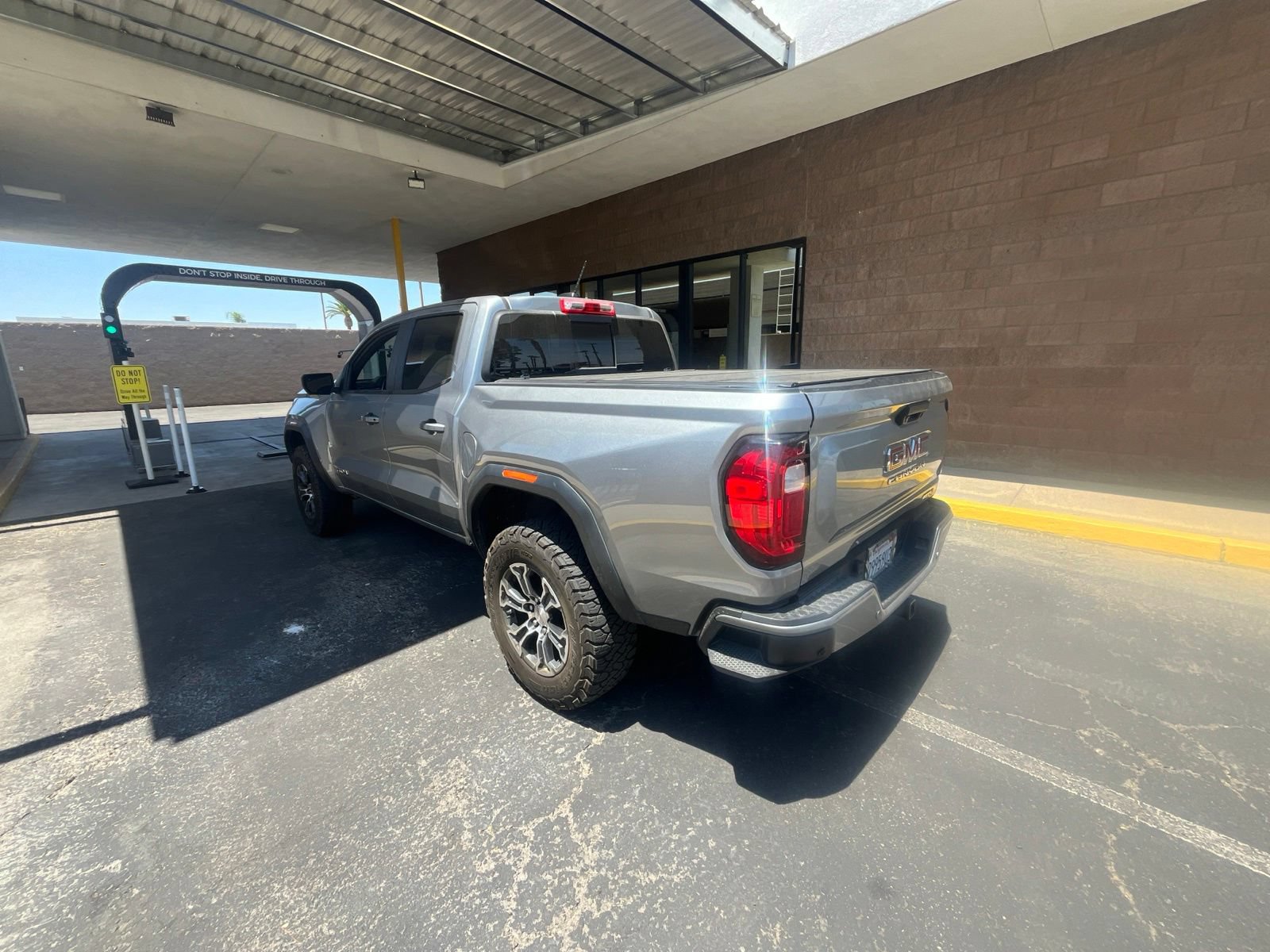 Used 2023 GMC Canyon AT4 w/ AT4 Premium Package AWD/4WD image 6