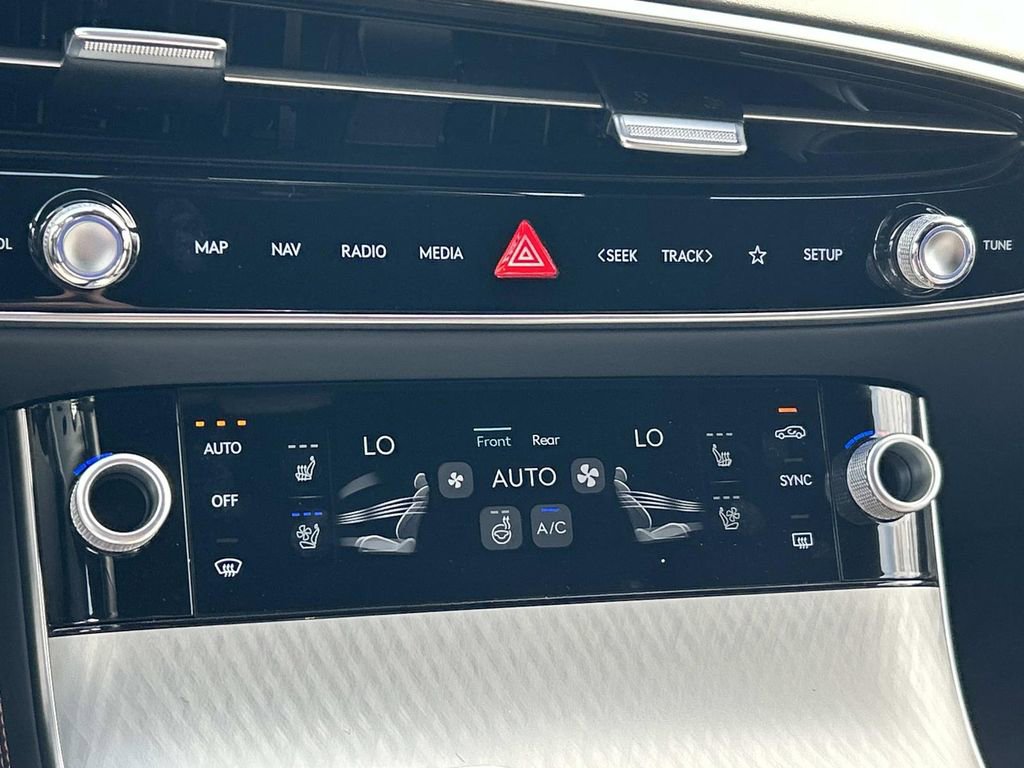 New 2026 Genesis GV70 2.5T Sport Prestige image 37