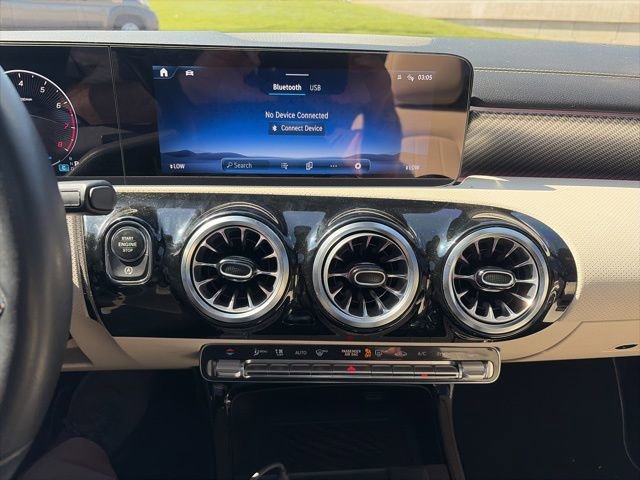 Used 2024 Mercedes-Benz CLA 250 4MATIC image 8