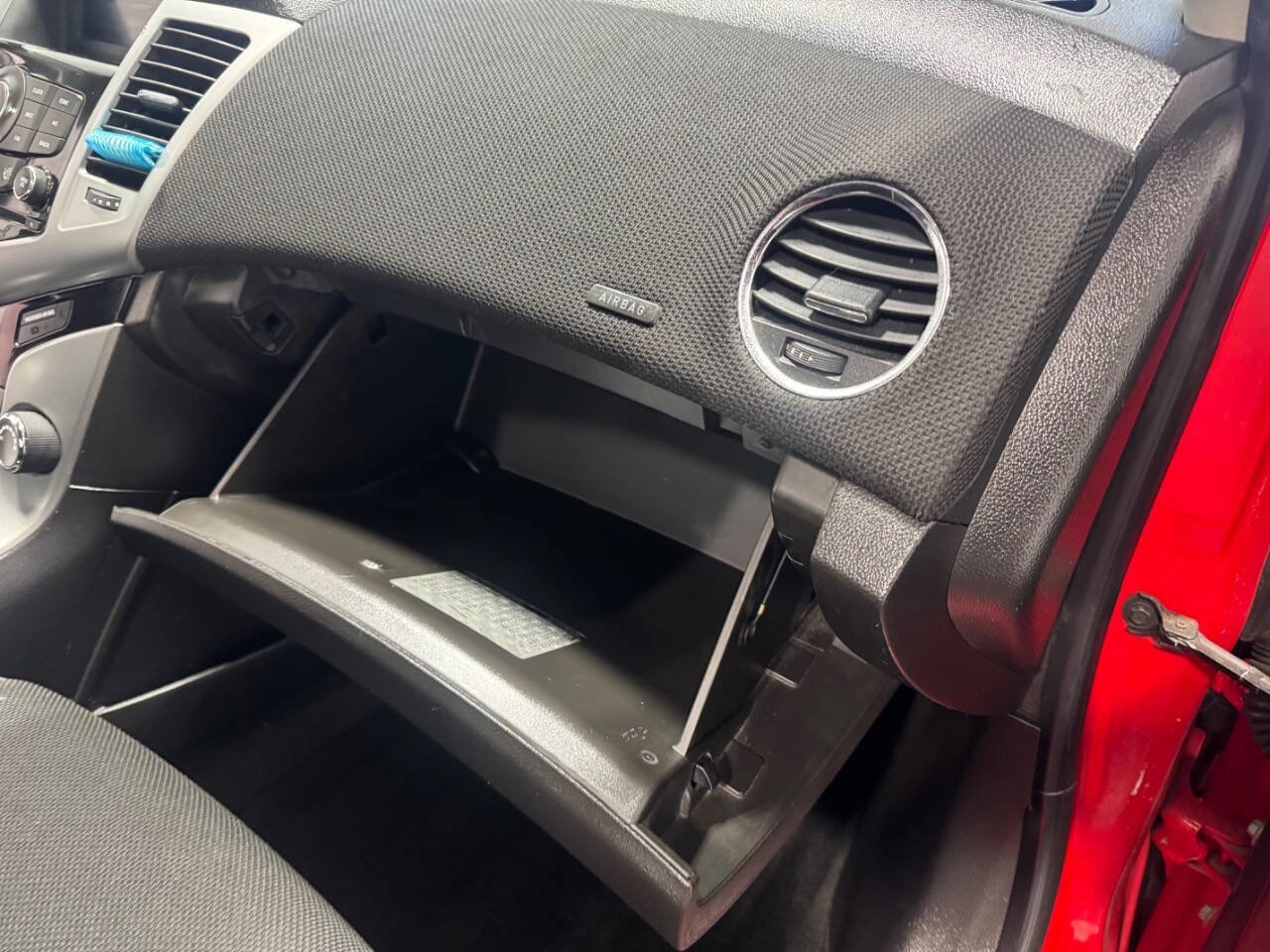 Used 2014 Chevrolet Cruze LT w/ All-Star Edition FWD image 16