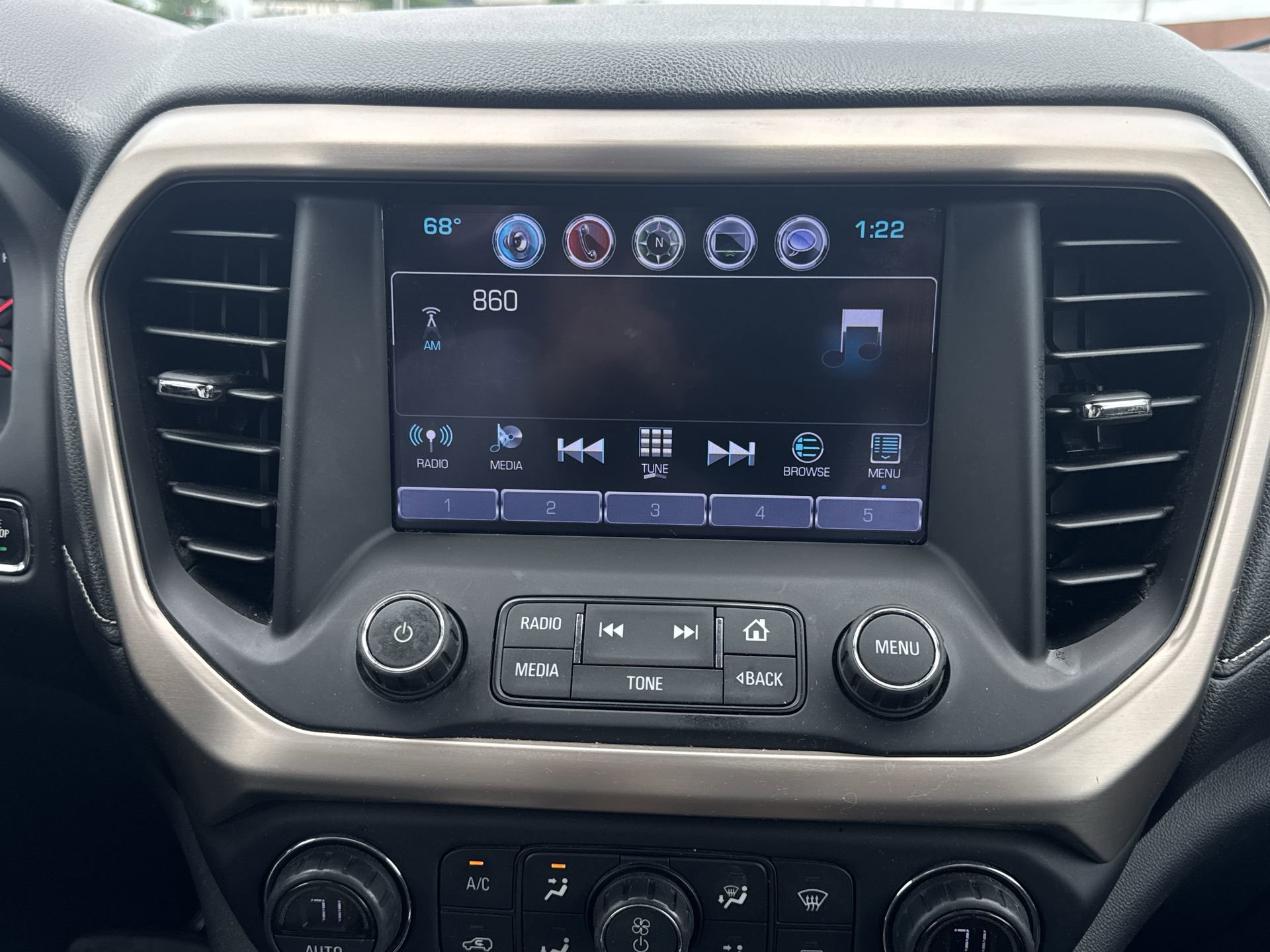 Used 2017 GMC Acadia Denali FWD image 16