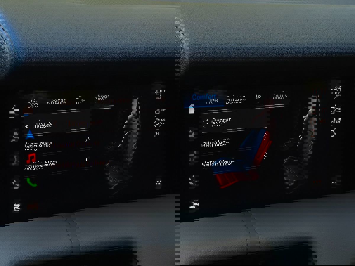 Used 2023 Porsche Taycan 4 Cross Turismo w/ Premium Package image 43