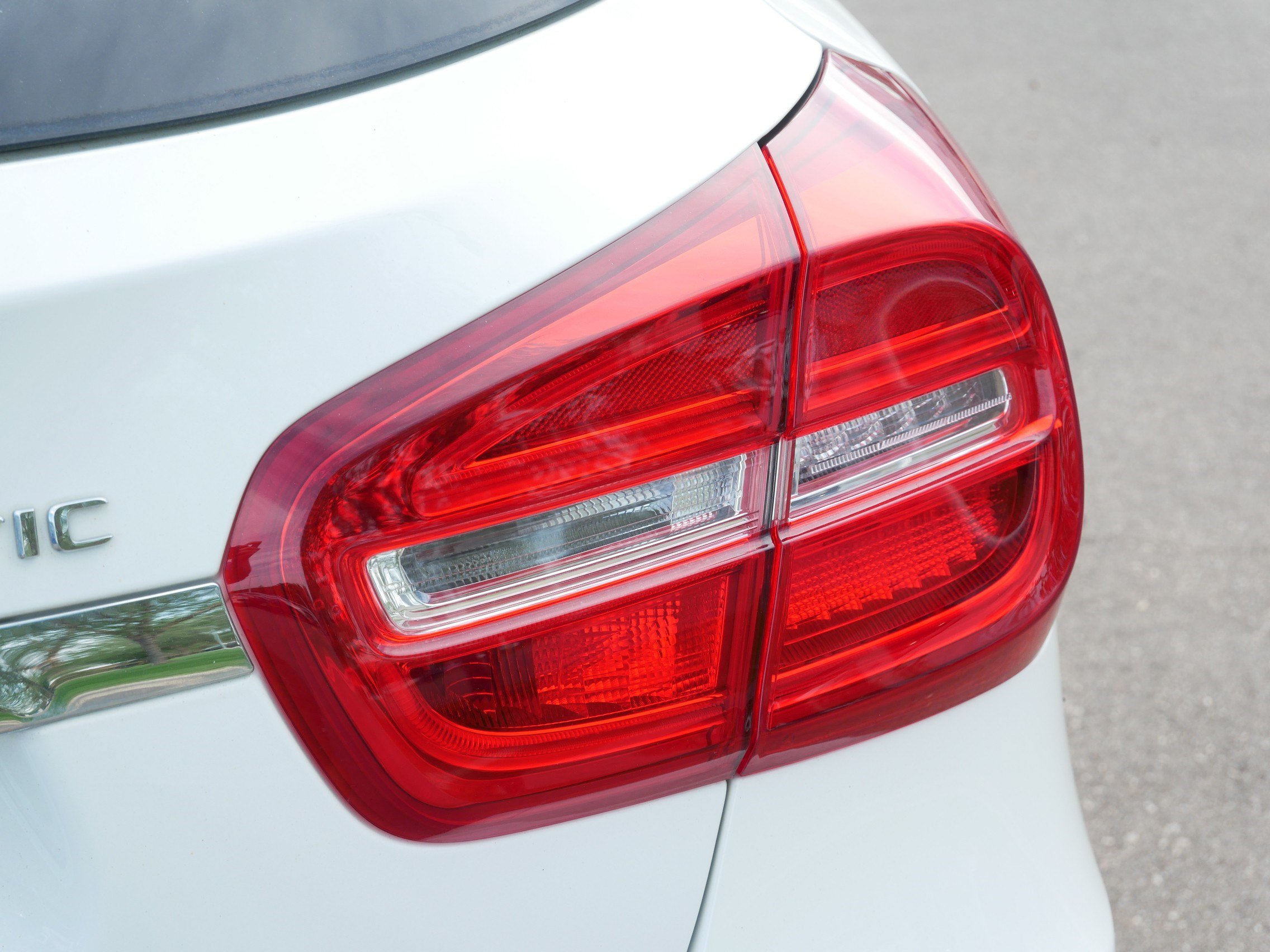 Used 2017 Mercedes-Benz GLA 250 4MATIC image 17