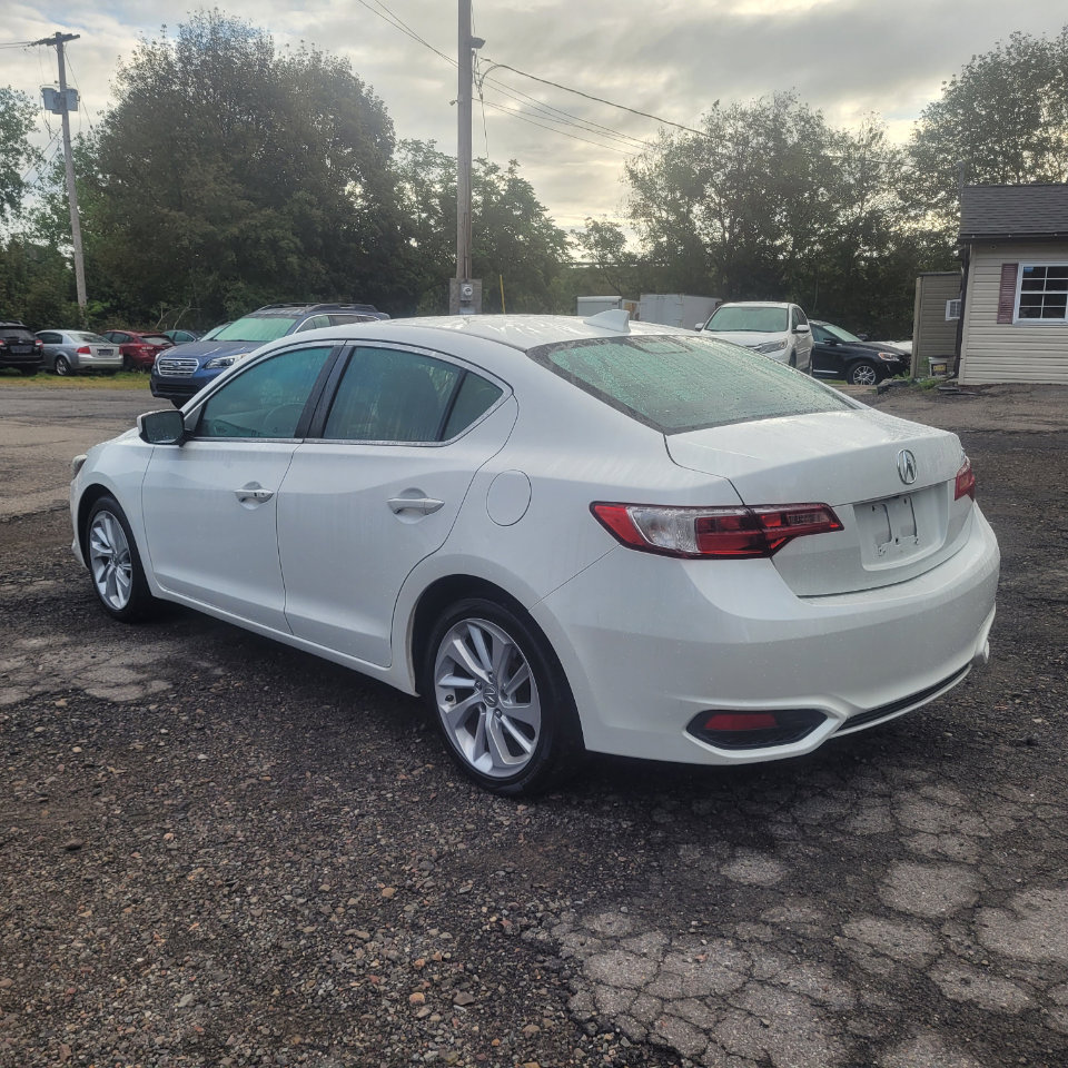 Used 2017 Acura ILX image 6
