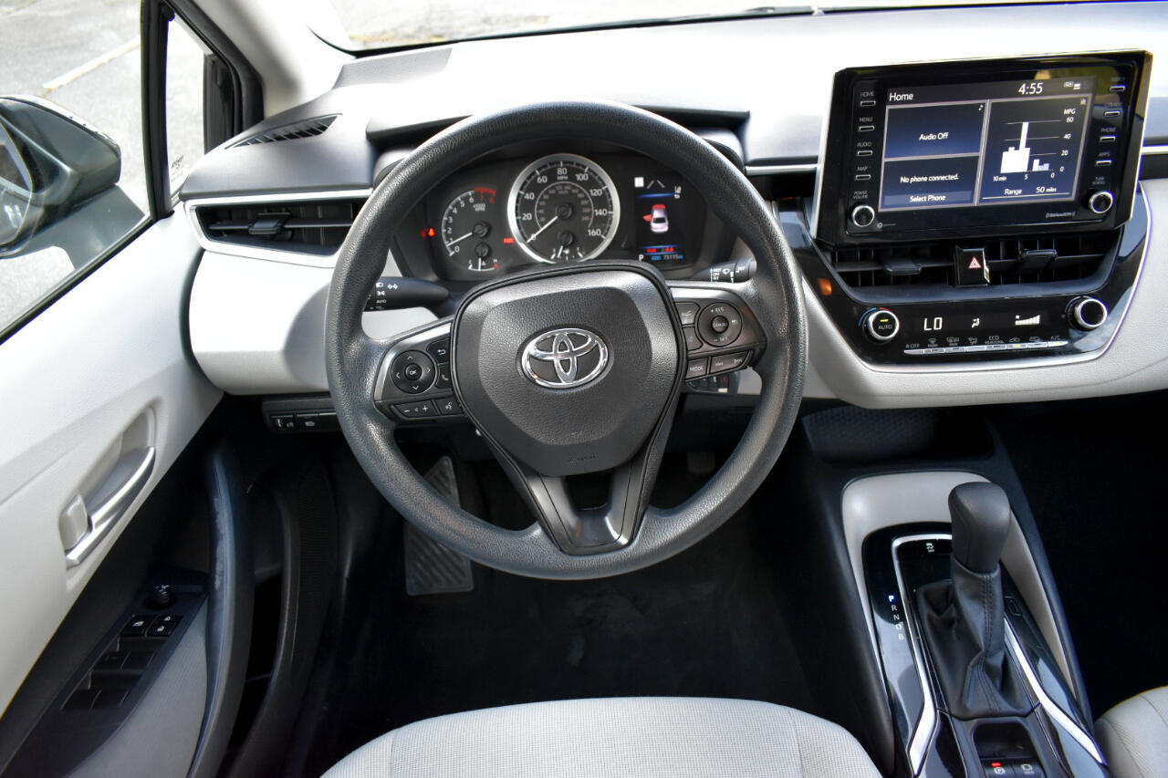 Used 2021 Toyota Corolla LE image 12