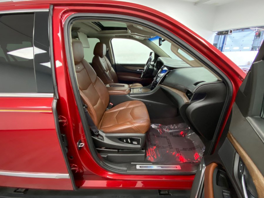 Used 2015 Cadillac Escalade ESV Premium AWD/4WD image 23