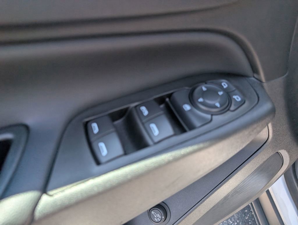 Used 2022 Chevrolet Equinox LT FWD image 15